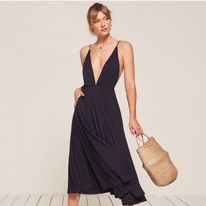 NWT Reformation Naya Midi Dress - charcoal - size small